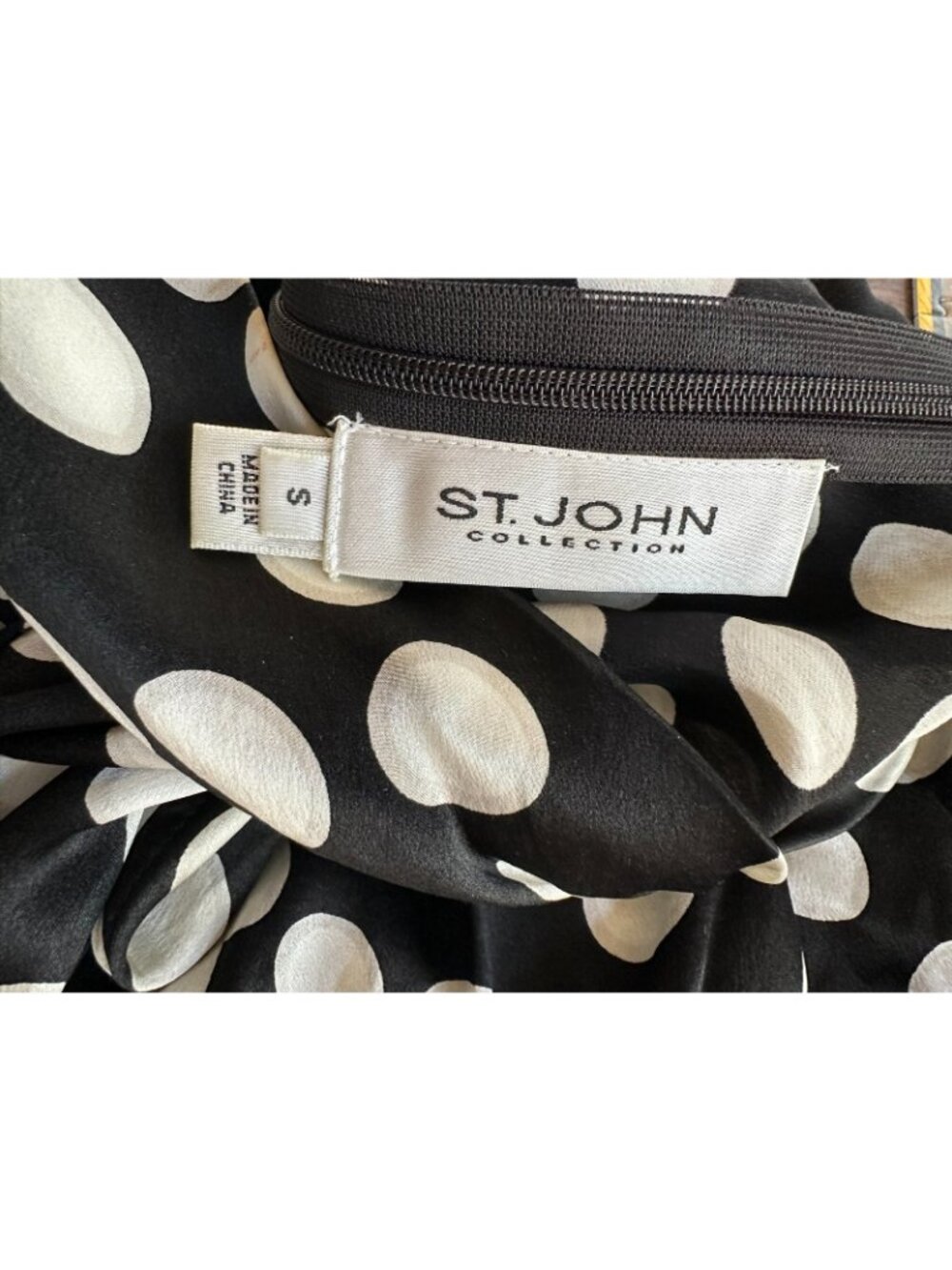 St John Collection Black White Polka Dot Silk Sleeveless Blouse Size S - Picture 6 of 7